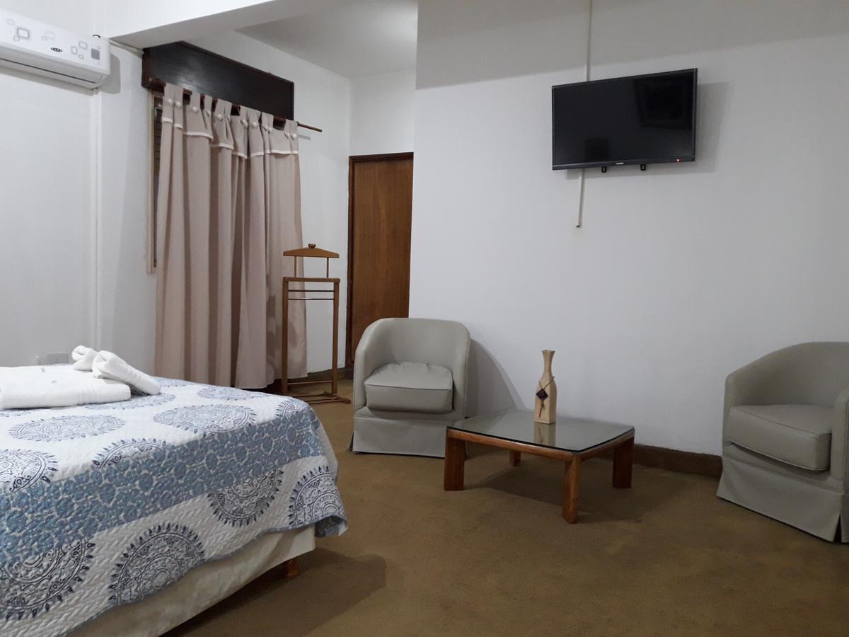 Iberia Hotel Olascoaga Neuquén المظهر الخارجي الصورة