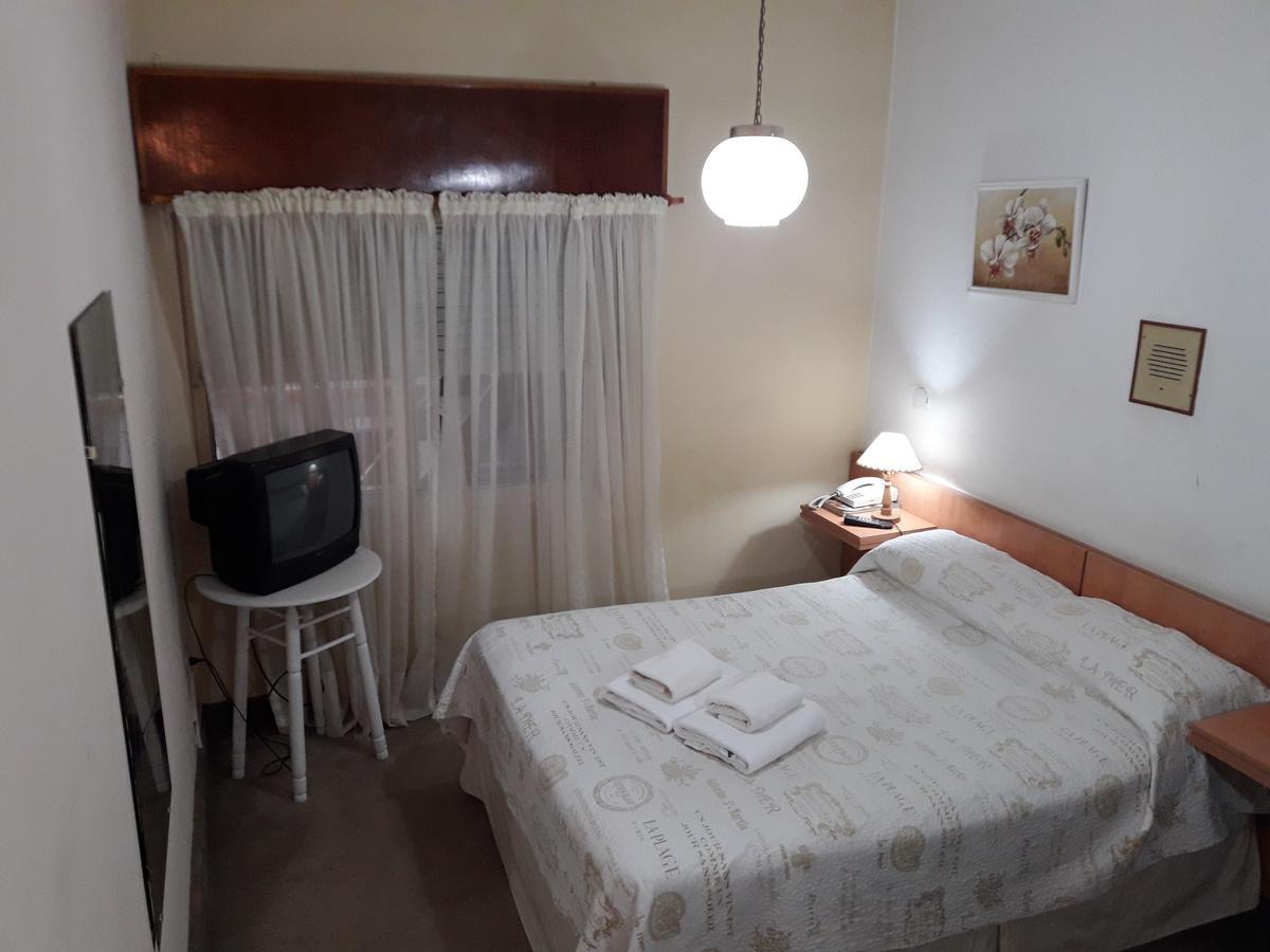 Iberia Hotel Olascoaga Neuquén المظهر الخارجي الصورة