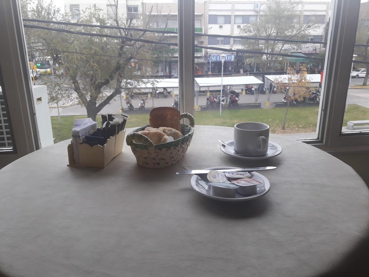 Iberia Hotel Olascoaga Neuquén المظهر الخارجي الصورة